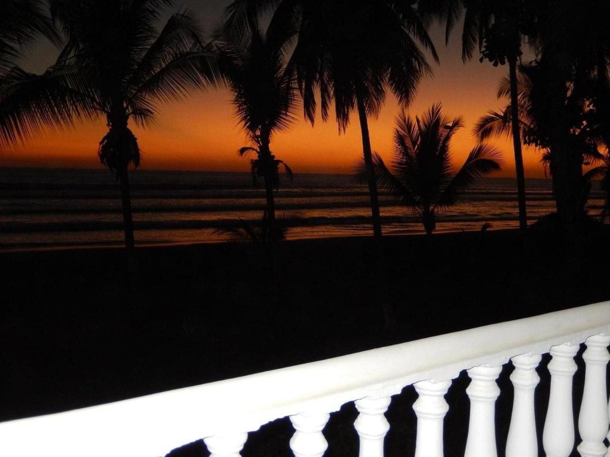 Hotel Delfin Playa Bejuco Эстерильос-Эсте Экстерьер фото