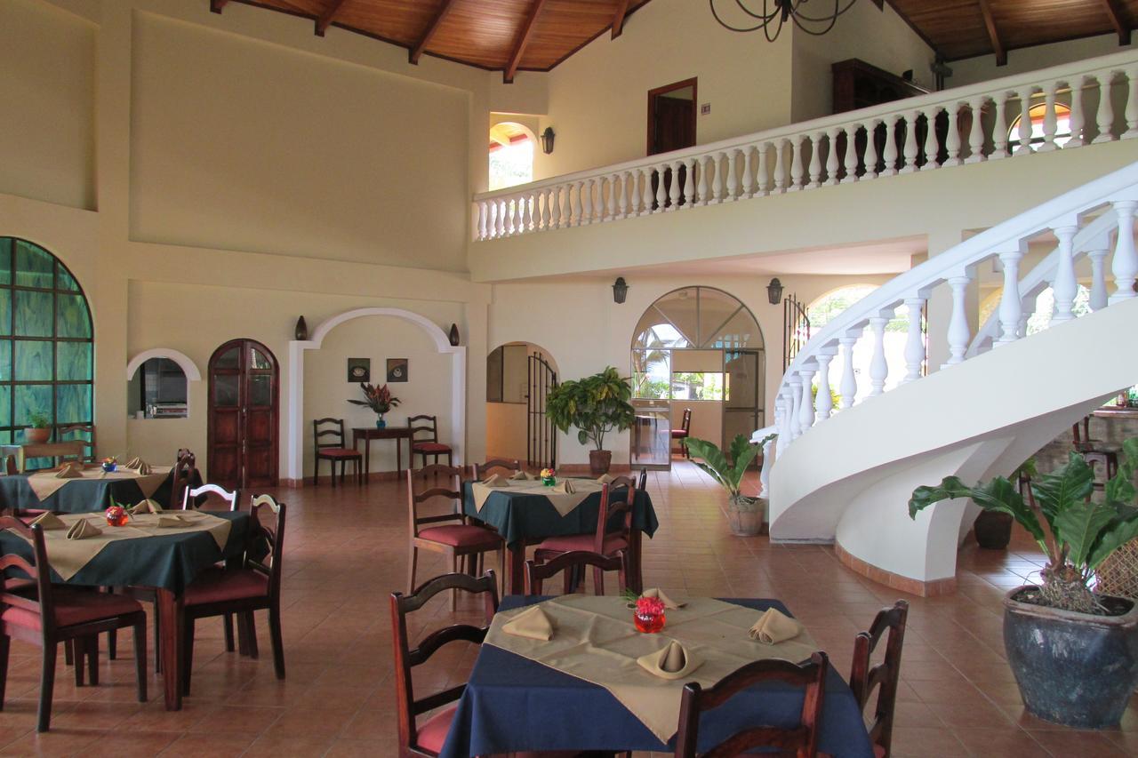 Hotel Delfin Playa Bejuco Эстерильос-Эсте Экстерьер фото