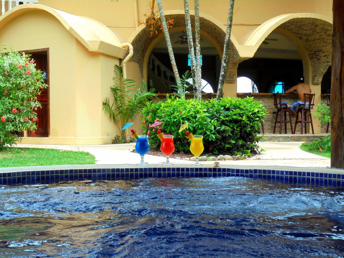 Hotel Delfin Playa Bejuco Эстерильос-Эсте Экстерьер фото