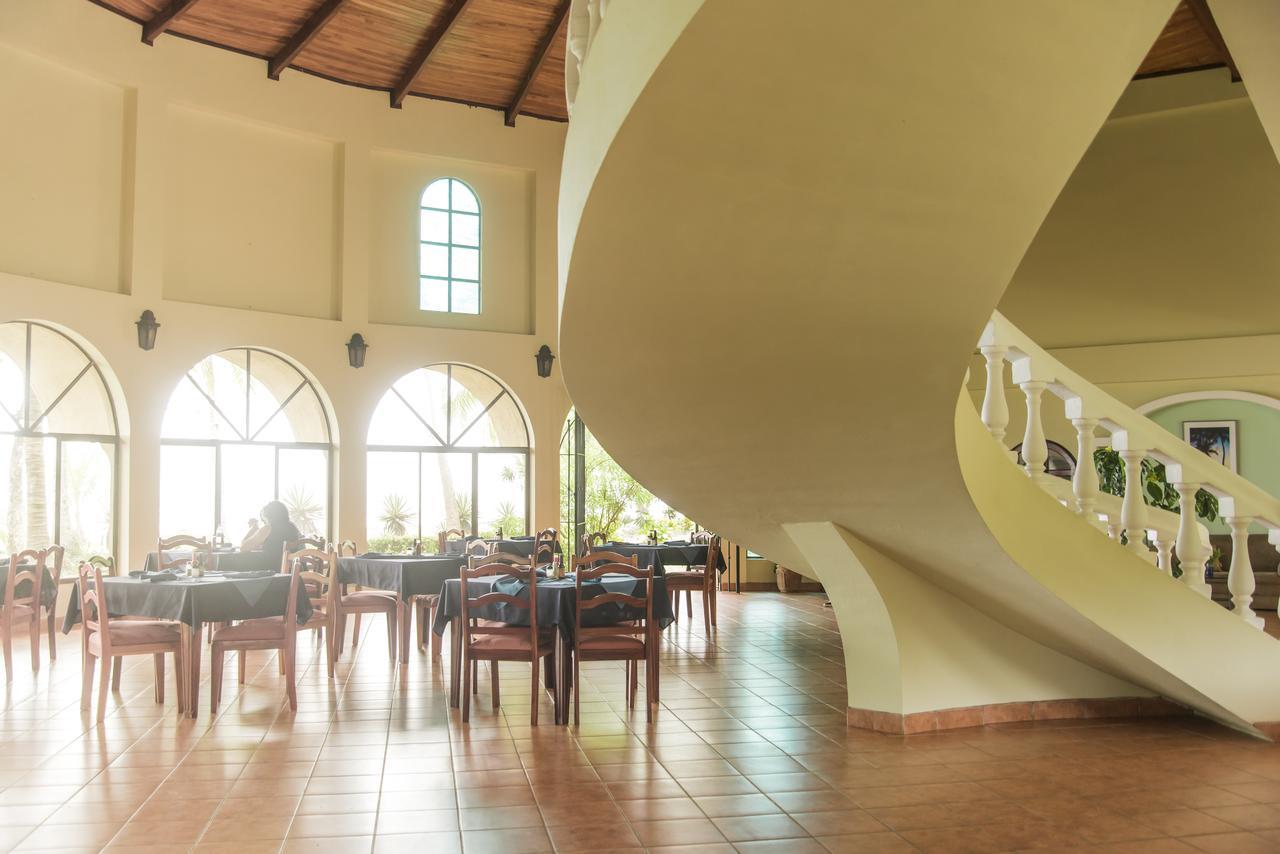 Hotel Delfin Playa Bejuco Эстерильос-Эсте Экстерьер фото